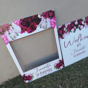 A1 Selfie Frame & Welcome Sign combo
